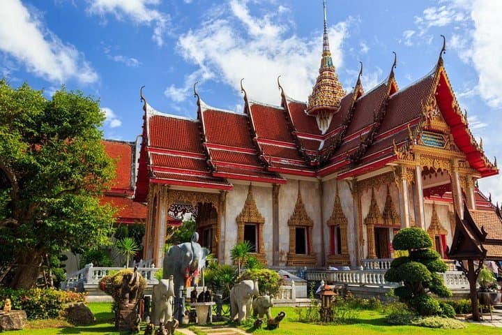 Phuket Private Sightseeing Tour: Karon Viewpoint, Wat Chalong & Big Buddha photo 3