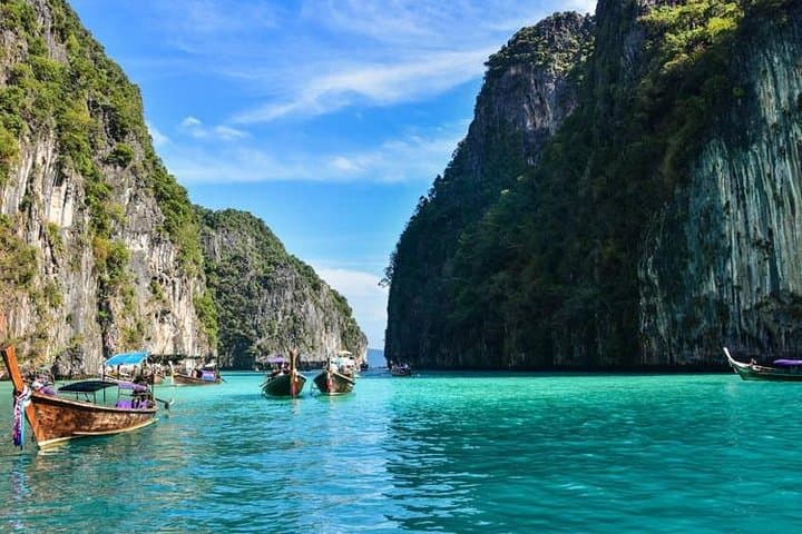 Phi Phi and Khai Island Speedboat Day Trip from Phuket