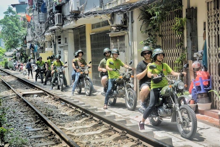 Hanoi Vintage Motorbike Food & Culture Tour — Old Quarter to Long Bien photo 2