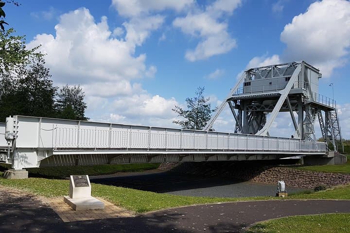 Le Havre to Normandy: Private British Landing Beaches D‑Day Tour photo 2
