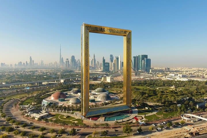 Dubai Frame Visitor Guide: Panoramic Views, Zabeel Park Access & Practical Tips