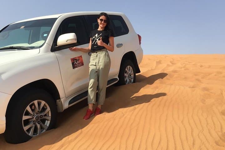 Abu Dhabi Morning Desert Safari: Private 4x4 Dune Bashing & Sandboarding photo 5