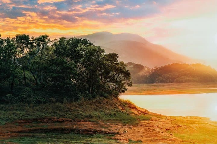 Full-Day Shillong Tour from Guwahati — Waterfalls, Lakes & Local Life photo 4