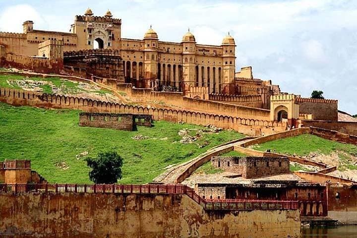 Full-Day Private Jaipur Tour from Delhi: City Palace, Hawa Mahal & Jantar Mantar photo 3
