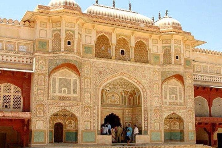 Full-Day Private Jaipur Tour from Delhi: City Palace, Hawa Mahal & Jantar Mantar photo 4