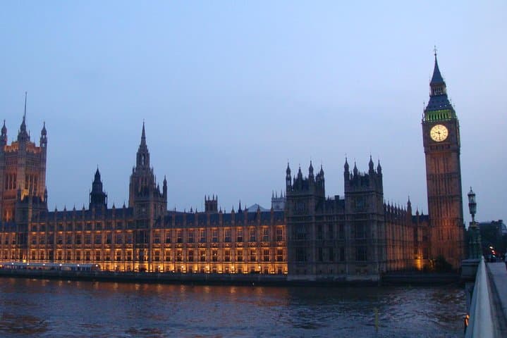 First-Time London by Car: Full-Day Private Sightseeing Tour photo 4