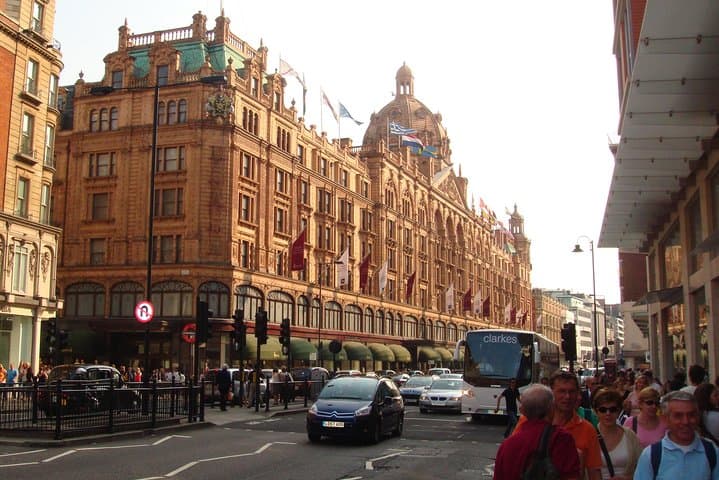 First-Time London by Car: Full-Day Private Sightseeing Tour photo 3