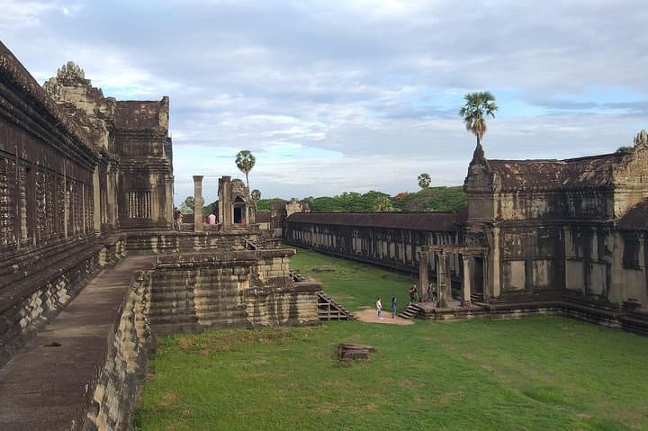 Angkor Classic Tour: Full-Day Private Temple Exploration from Siem Reap photo 6
