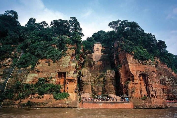 Leshan Giant Buddha and Jinli Ancient Street Day Tour — Chengdu Day Trip Guide photo 6