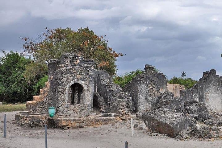 Bagamoyo Historical Tour: 2-Day Cultural & Wildlife Itinerary