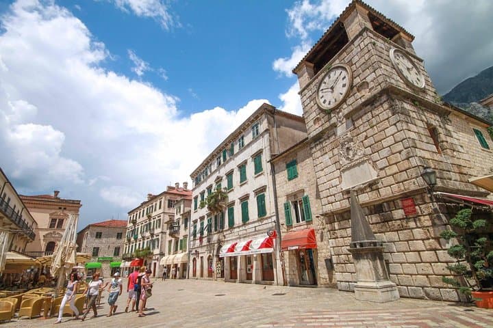 Kotor Old Town Walking Tour: Historic Walls & Bay Views
