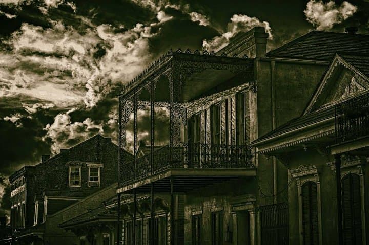 Dark History Walk in New Orleans French Quarter: Ghosts, Murders & True Stories
