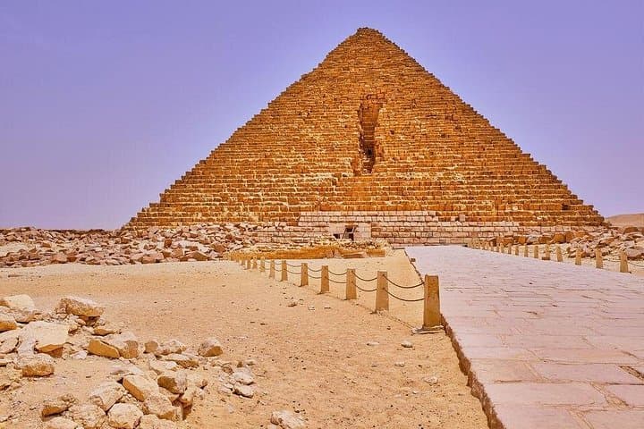 Hurghada to Cairo & Sharm El-Sheikh: St. Catherine and Mount Sinai Sunrise Tour photo 3
