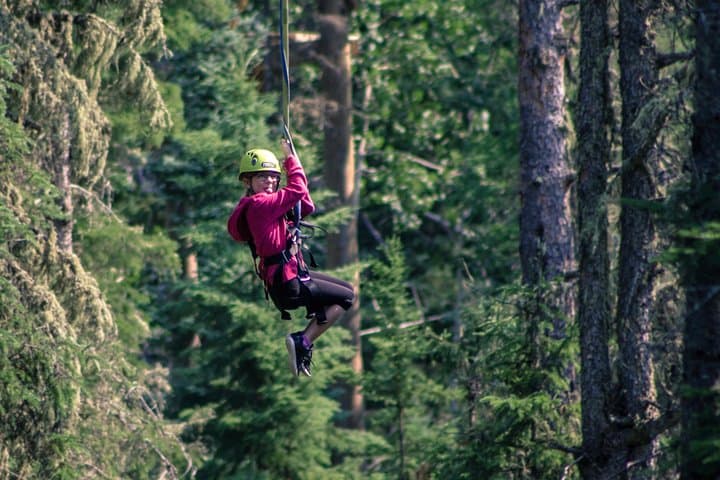 Waskesiu Zipline: 2-Hour Boreal Forest Zipline Tour at Elk Ridge photo 5