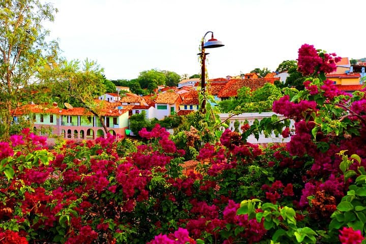 Chapada Diamantina Private Multi-Day Adventure: Waterfalls, Caves & Table Mountains photo 2