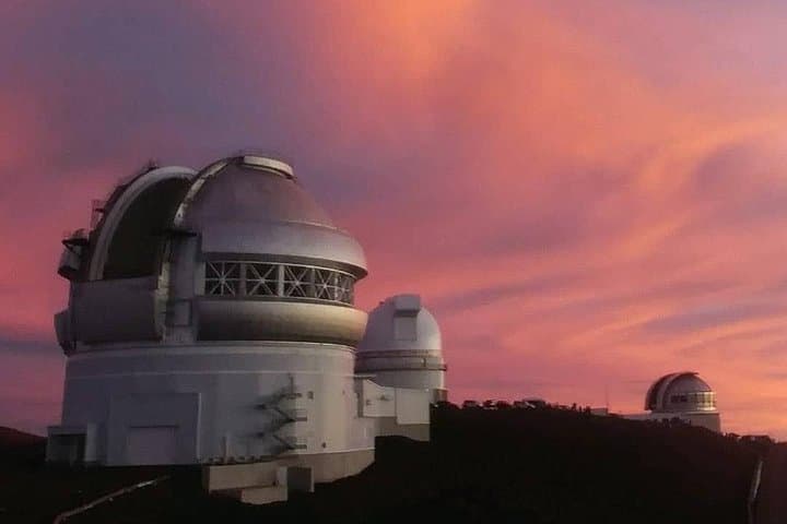 Mauna Kea Summit Tour: Sunset and Stargazing from Onizuka Visitor Center photo 4