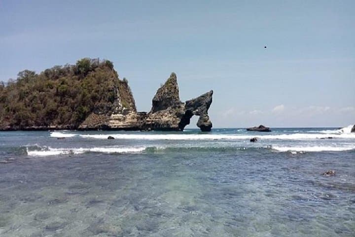 Full-Day Nusa Penida Tour: Kelingking, Diamond & Hidden Beaches photo 6