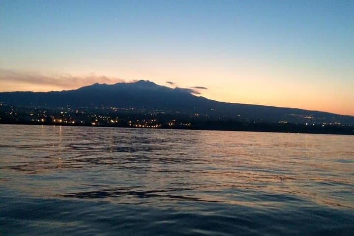 Moonlit Dinner Cruise in Catania: Anchored Supper at Capo Mulini photo 3