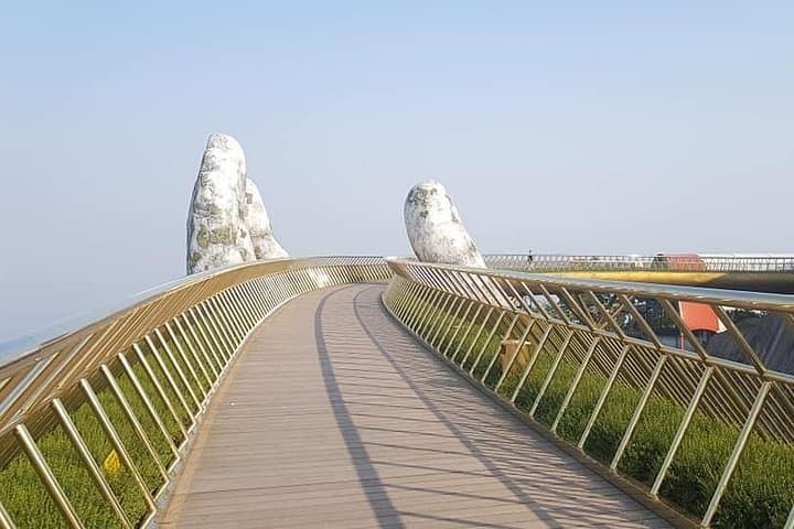 Sunset at Golden Bridge: Ba Na Hills Cable Car Private Tour from Da Nang
