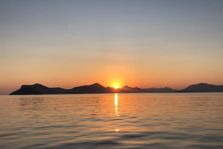 Dubrovnik Sunset Private Speed Boat Tour — Romantic Adriatic Evening Cruise photo 5