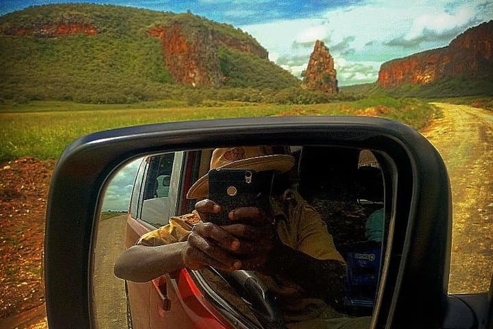 Hell's Gate & Lake Naivasha Day Expedition — Rift Valley Game Drive & Boat Ride photo 3