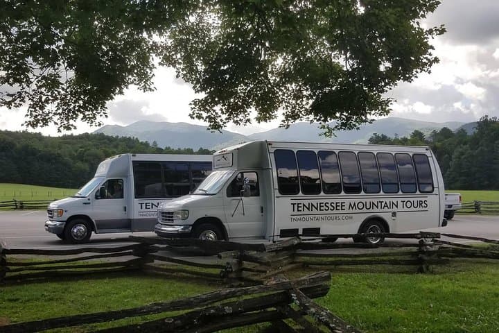 Vittles and Views: Smoky Mountains Sightseeing Tour with Breakfast photo 6