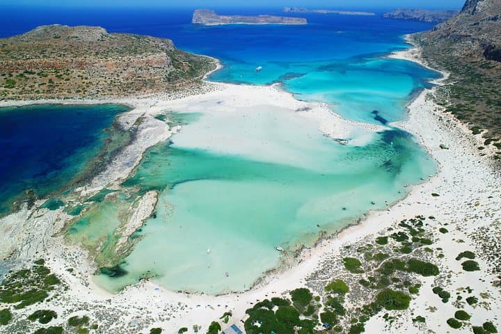 Gramvoussa and Balos Lagoon Cruise: Swim the Shipwreck & Venetian Castle