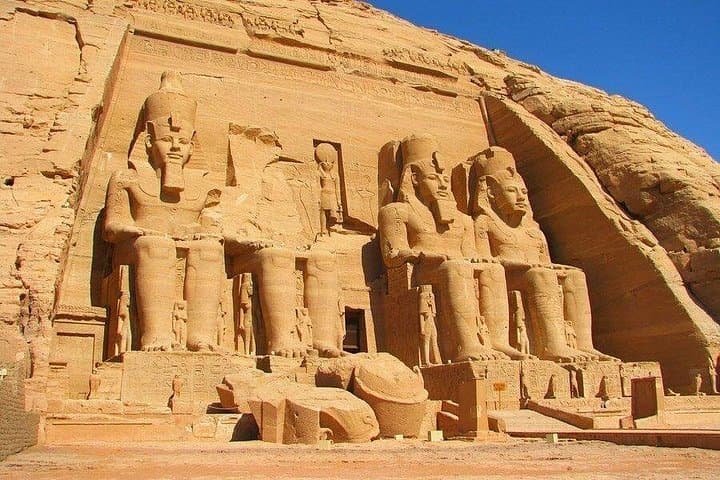 Private Abu Simbel Day Tour from Aswan — Ramses II Temples & Lake Nasser Drive