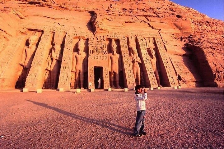 Private Abu Simbel Day Tour from Aswan — Ramses II Temples & Lake Nasser Drive photo 3