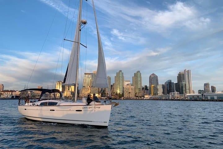 San Diego Bay Sunset Sail: Evening Cruise Along the Skyline & USS Midway photo 6