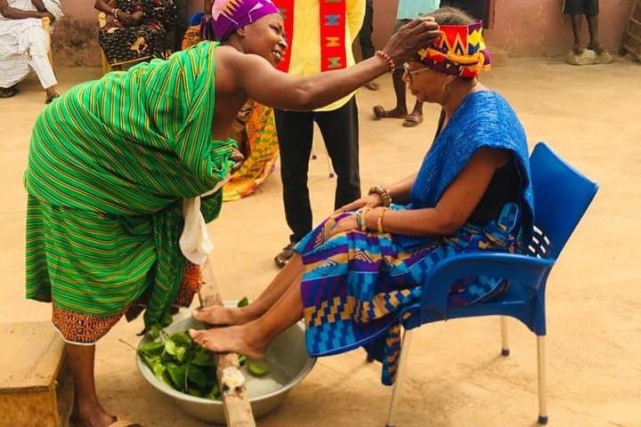 Kente Naming Ceremony & Bonwire Weaving Tour — Kumasi Cultural Experience
