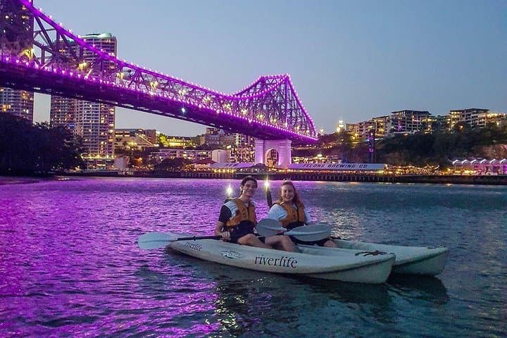 Brisbane City Twilight Kayak: Guided 90-Minute Sunset Paddle on the Brisbane River photo 5