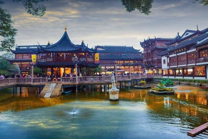Shanghai Highlights in One Day: Private Custom Day Trip From Lanzhou by Air photo 5