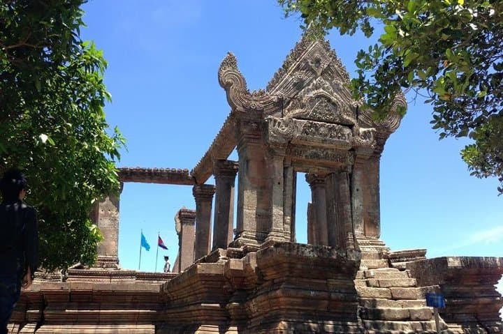 Off-the-Beaten-Track Temples: Preah Vihear, Koh Ker & Beng Mealea