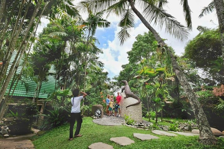 Inside Bali Reptile Park: Encounters, Shows, and Practical Tips