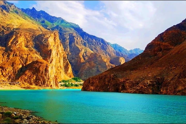 9-Day Overland Adventure to Hunza, Phander & Shandur — Khunjerab Pass Circuit