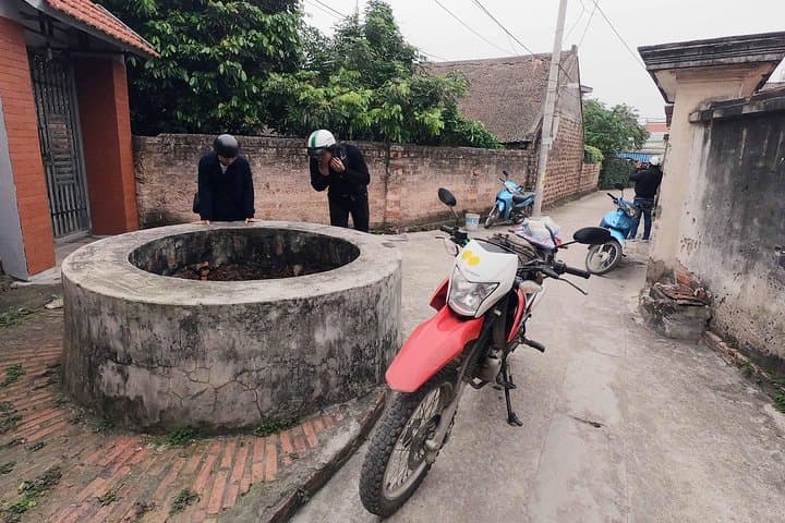 Motorbike Day Trip from Hanoi to Ba Vi National Park and Duong Lam Ancient Village photo 4