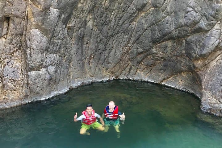 Somoto Canyon Private Tour from León — Gorge Hike, River Canyoning & Local Culture photo 3