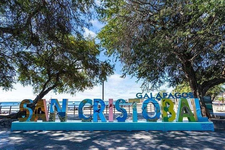 Wild San Cristobal: 4-Day Galápagos Expedition to Kicker Rock and the Highlands