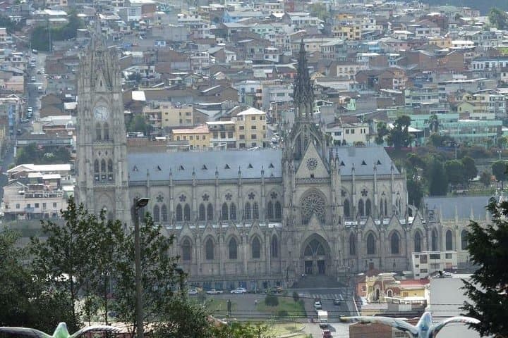 Ecuador in 10 Days: Mountains, Jungle & Coastal Lowlands Adventure photo 5