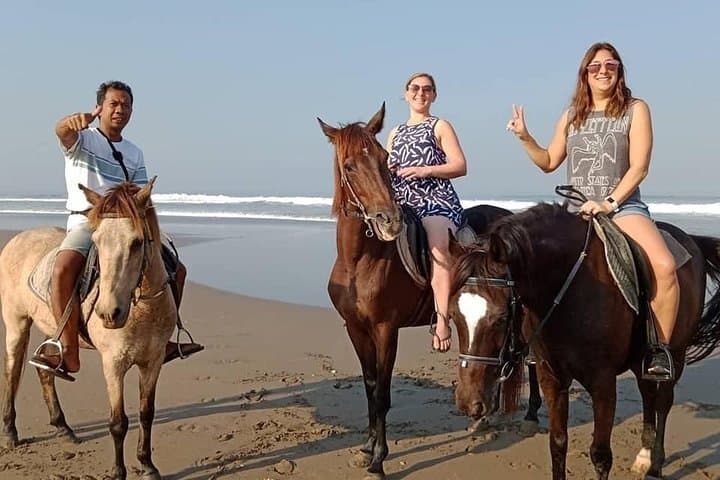 Private Seminyak Beach Horse Ride — One-Hour Coastal Canter in Bali photo 5