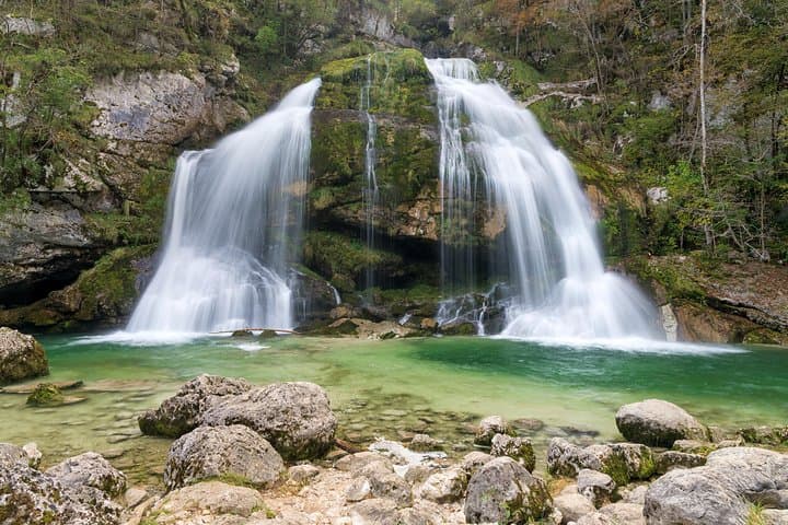 Soča Canyoning and Rafting: Full‑Day Adventure from Bled to Vršič photo 2