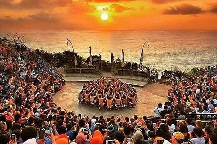 Uluwatu Kecak & Sunset Tour: Temple, Fire Dance, Coffee Plantation & Jimbaran BBQ photo 1