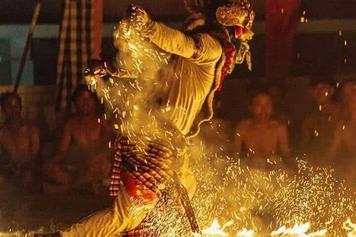 Uluwatu Kecak & Sunset Tour: Temple, Fire Dance, Coffee Plantation & Jimbaran BBQ photo 3