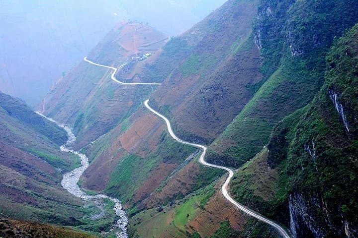 Ha Giang Loop Motorbike Tour: 4-Day Dong Van Geopark from Hanoi photo 4
