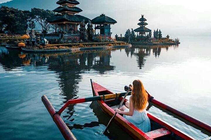 Northern Bali Day Tour: Ulun Danu, Handara Gate & Wanagiri Highlights photo 2