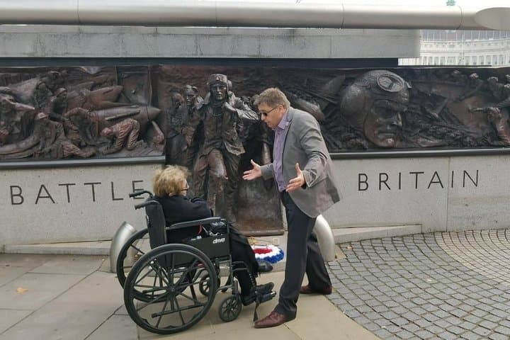 Explore Churchill's London: Private Half-Day 'Darkest Hour' Black Cab Tour photo 6