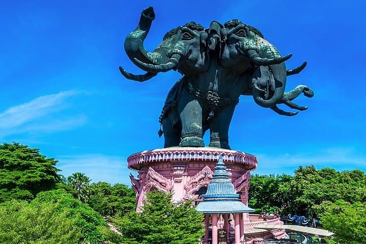 Explore Bangkok’s Erawan Museum: Three‑Headed Elephant, Artifacts & Garden Grounds