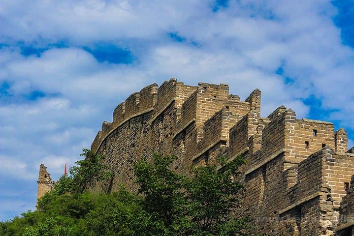 Jiankou to Mutianyu Great Wall Trek — Wild Sections & Restored Ramparts