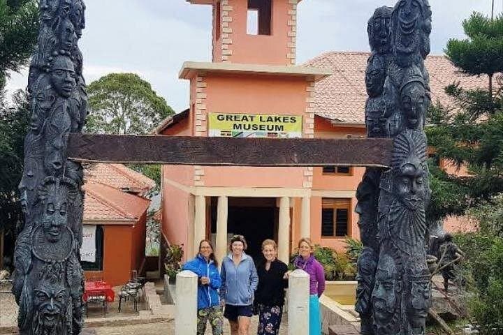 4-Day Lake Bunyonyi Road Trip: Islands, Waterfalls & Kigezi Highlands photo 2